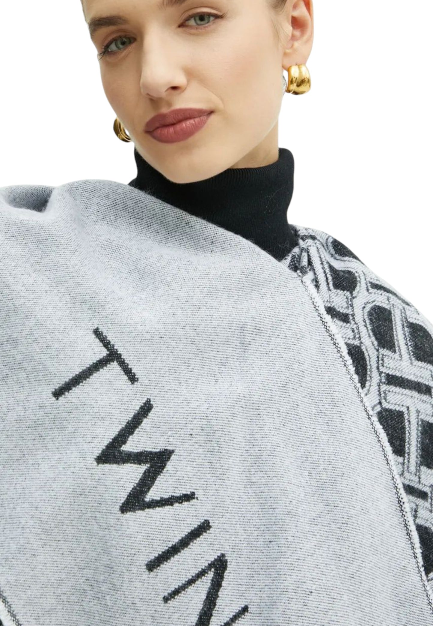 Poncho Donna Twinset Jacquard Con Collo Sciarpa 242TO5690