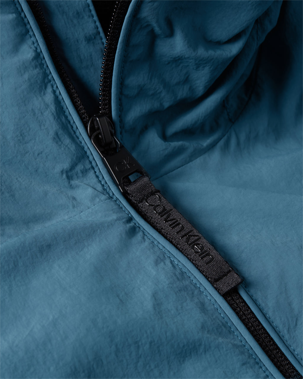 Giacca Leggera Uomo Calvin klein Con Cappuccio Crinkle Nylon K10K108627
