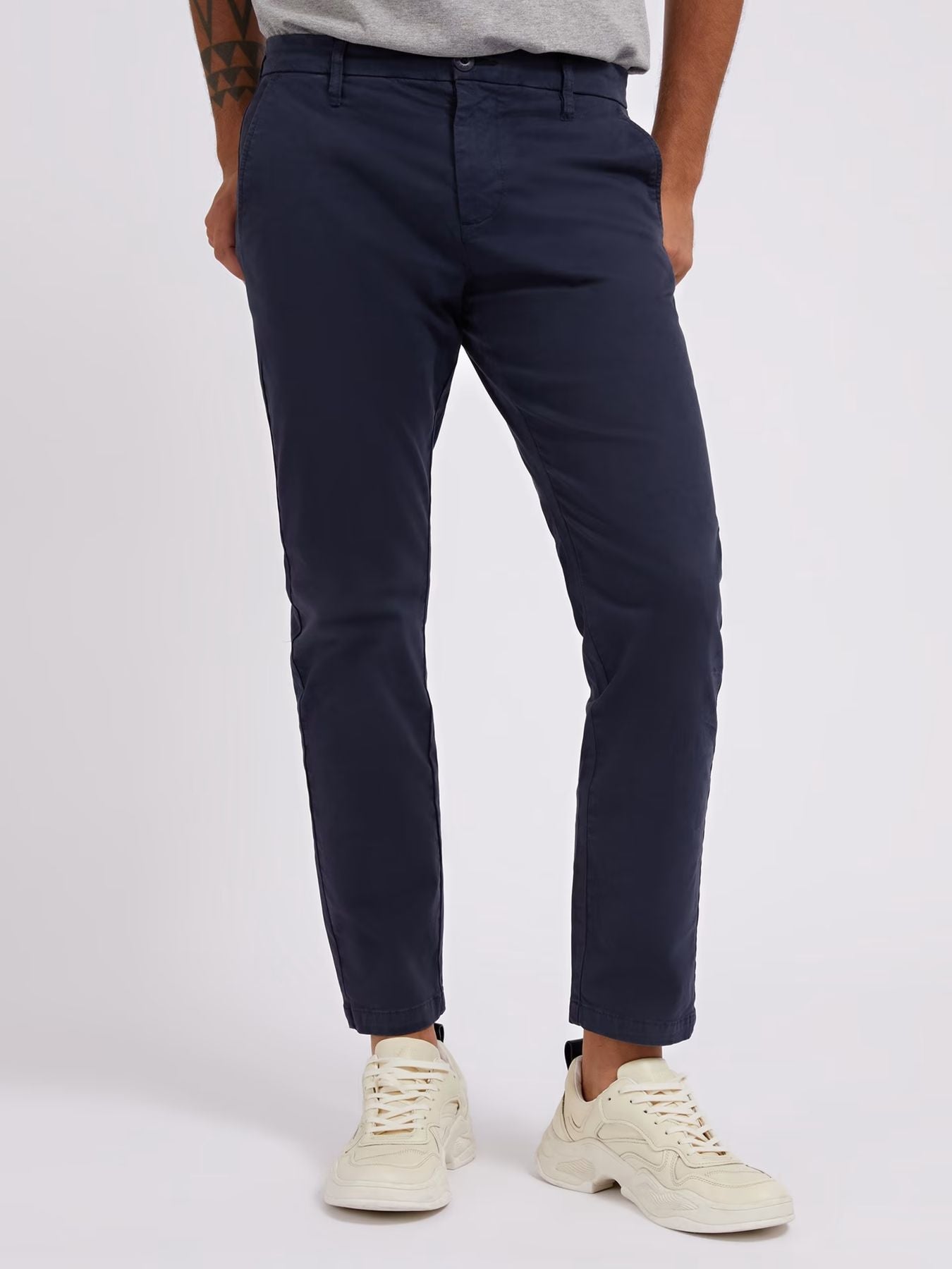 Pantaloni Chino Uomo Guess M2YB29WEOP4