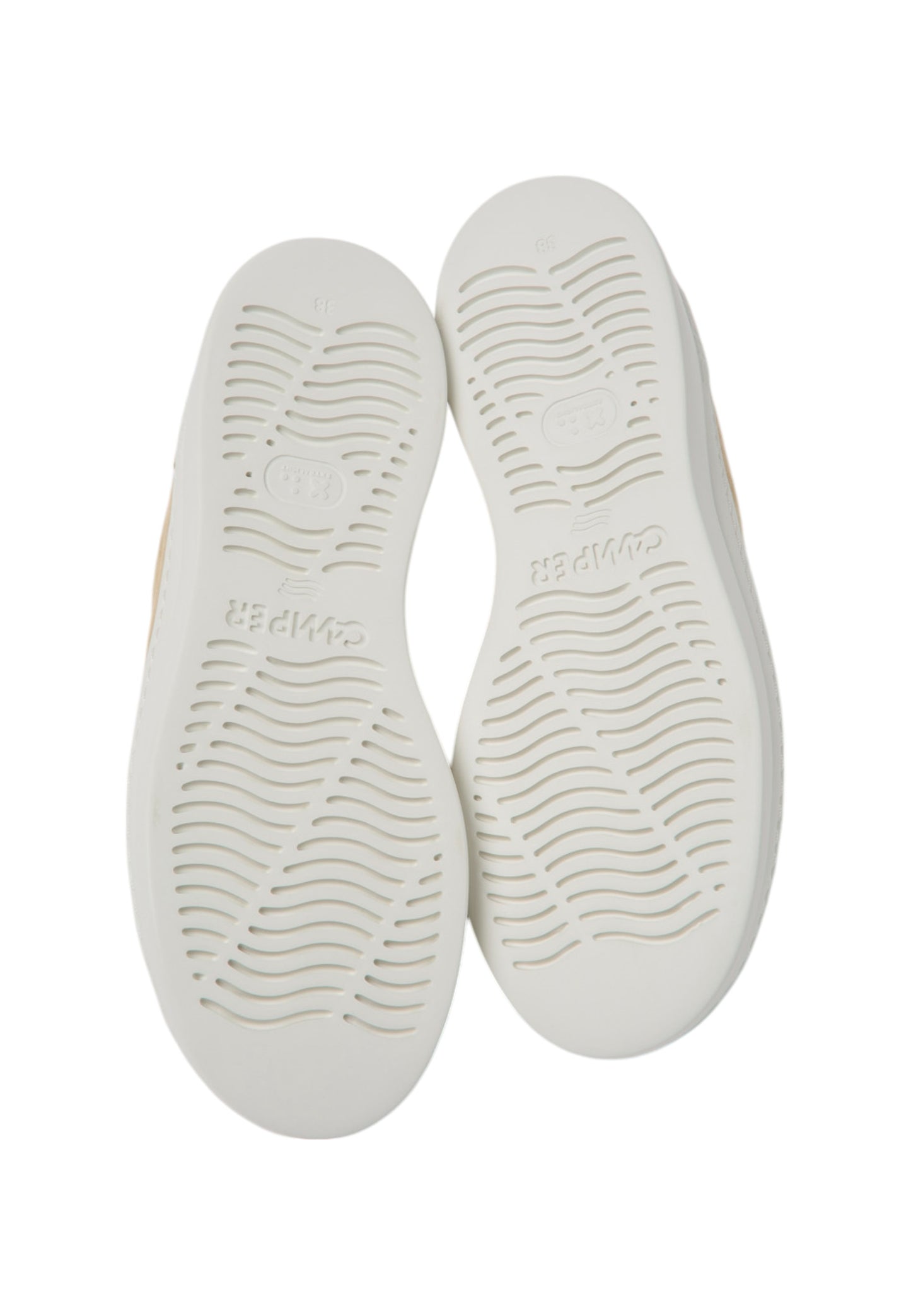 Sneakers  Donna Camper  Runner Up