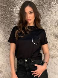 Moda donna outfit eleganti e casual nuove collezioni firmate