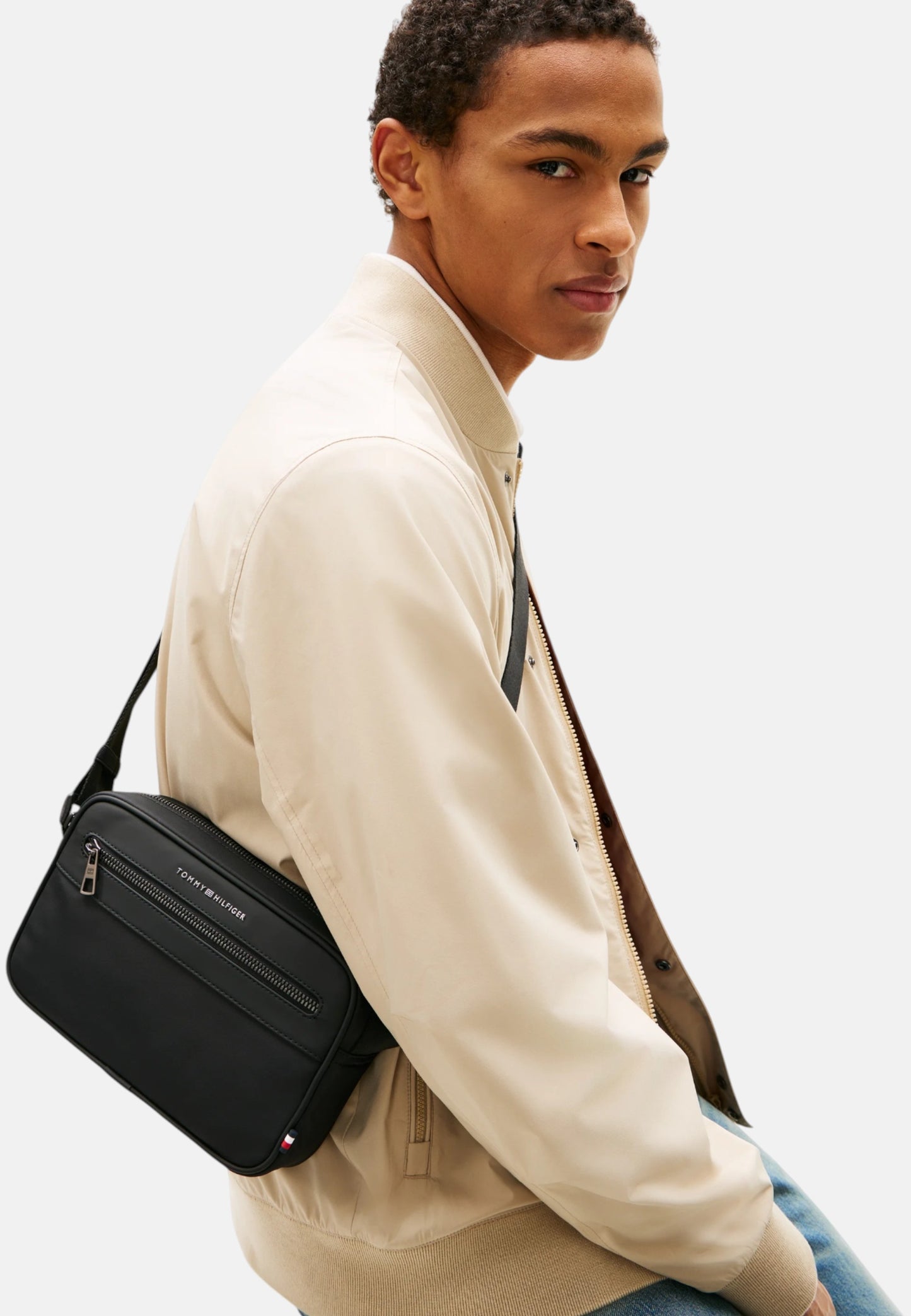 Borsa A Spalla Uomo Tommy Hilfiger  Th Repreve Ew AM0AM14152