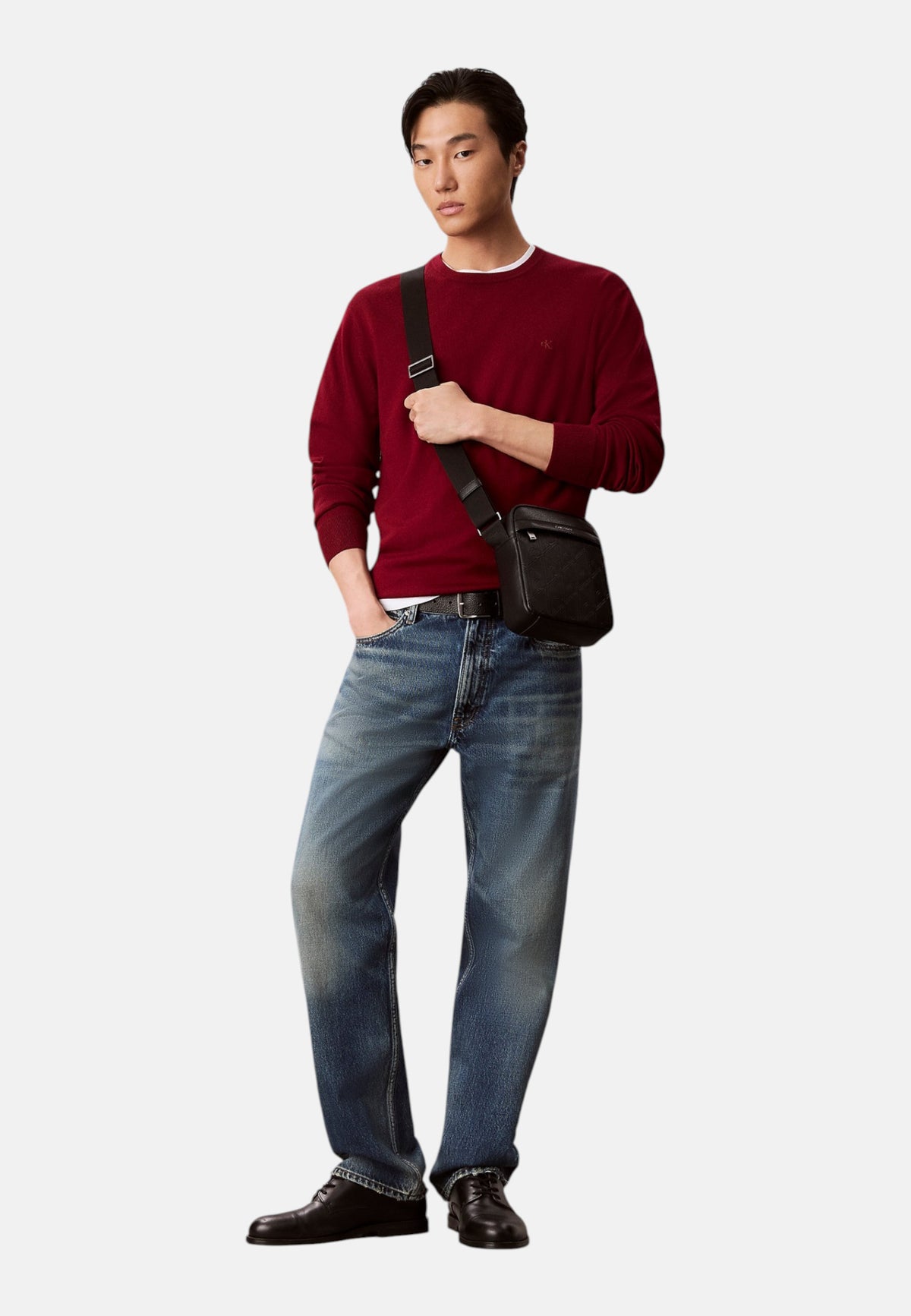 Borsa A Tracolla Uomo Calvin klein Ecopelle Martellata, Motivo Monogram Calvin Klein In Rilievo, Tracolla Regolabile, Chiusura Con Zip, Tasca Frontale, Tasca Interna, Logo Calvin Klein Emblem Aop Deboss LV04D3562G
