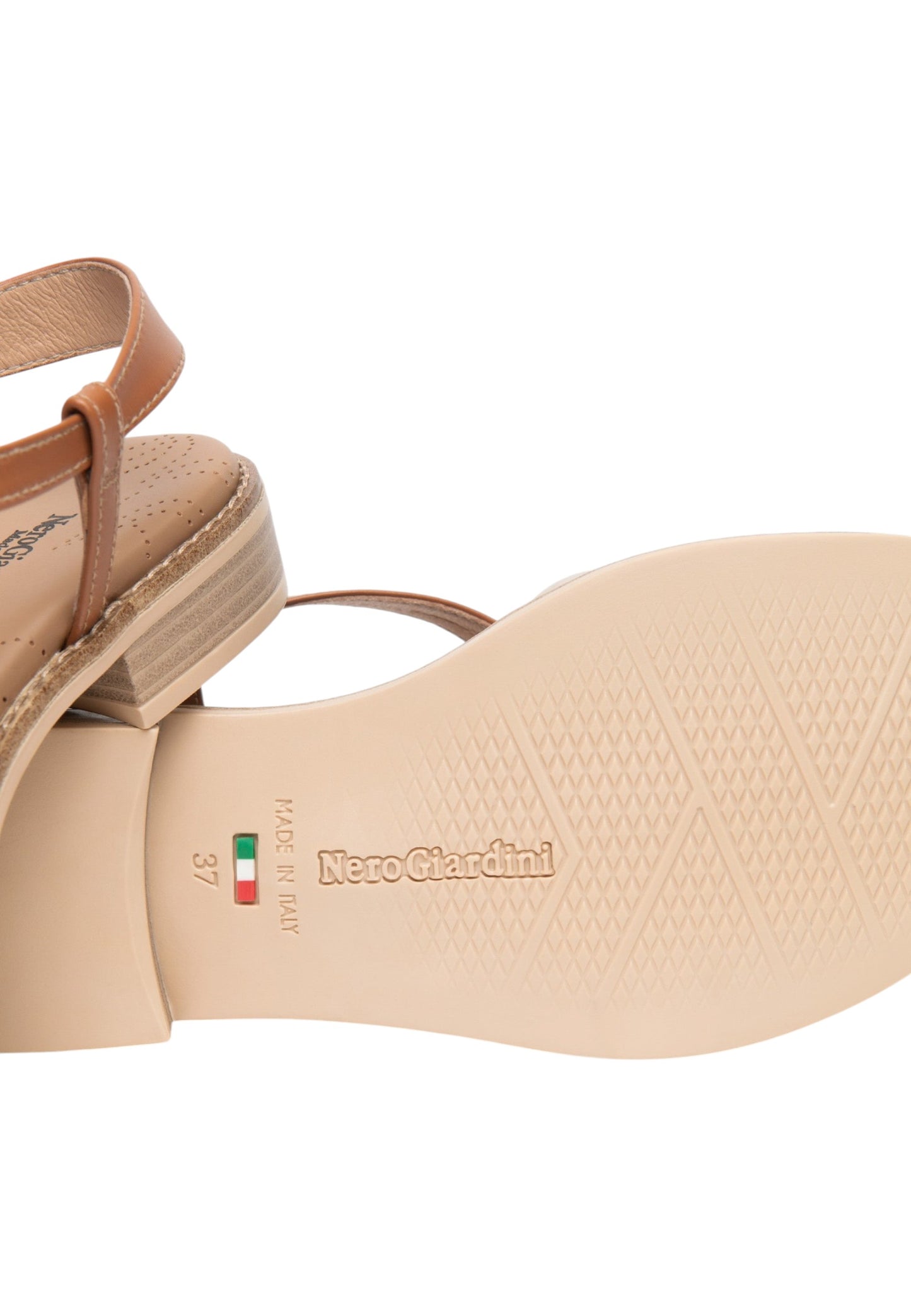 Sandali Bassi Donna Nero Giardini In Pelle Con Fasce Incrociate  E615890D