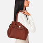 Borsa A Spalla Donna Save My Bag Shopping bag media, Doppi manici, Chiusura con zip, Tracolla a catena, Logo Save My Bag in metallo, Finitura effetto pelle, Dimensioni: 26 x 14.5 x 23 Cm Miss S62-MISS-M-PUB