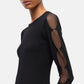Maglione A Girocollo Donna Pinko Vestibilit� aderente, girocollo, maniche lunghe, polsini allungati a costine, aperture con inserti trasparenti sulle maniche, logo jacquard sul retro Antibes 107198A3H3