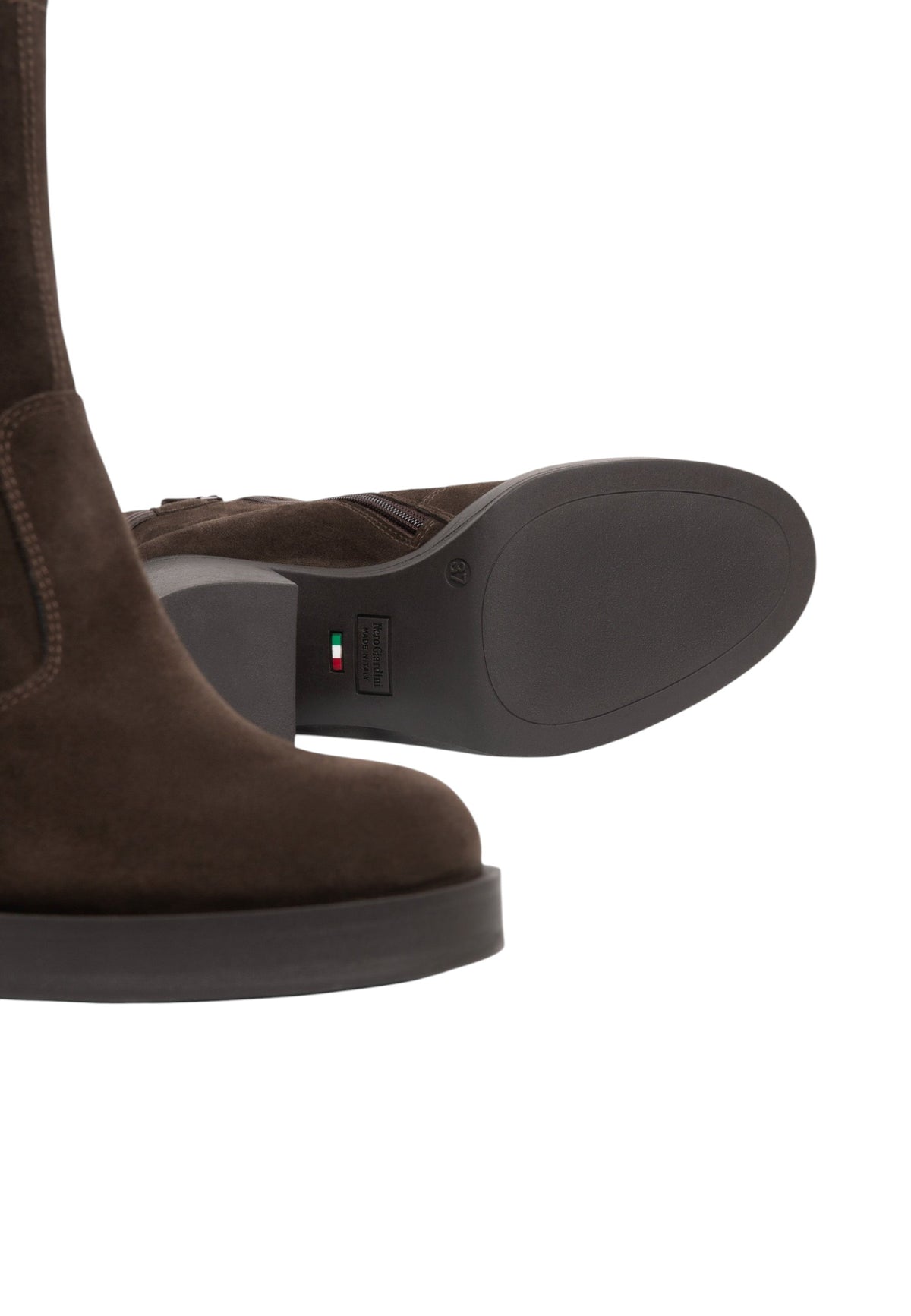 Stivaletti Con Tacco Donna Nero Giardini Tomaia in pelle e pelle scamosciata, gambale alto, morsetto decorativo, chiusura laterale con zip, tacco largo, Made in Italy  I617930D