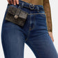 Jeans Flare Fit Donna Pinko Vestibilit� flare, gamba svasata dal ginocchio, design cinque tasche, denim stretch, cintura abbinata con fibbia Love Birds, ricamo sulla tasca posteriore Flora 100166A3FR