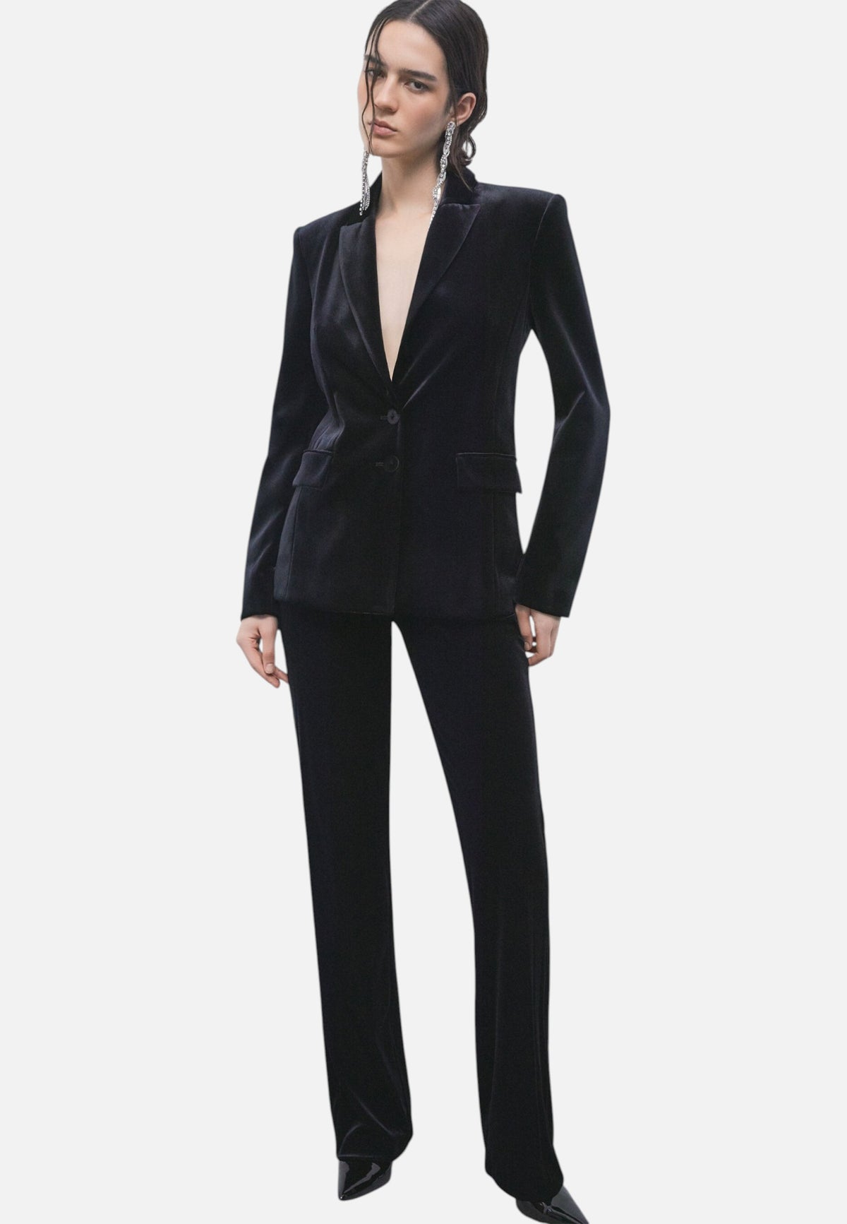 Giacca Blazer Donna Patrizia Pepe Velluto stretch, Vestibilit� regular, Linea sartoriale, Revers a lancia, Chiusura monopetto con due bottoni, Tasche frontali con patta, Dettaglio Fly, Made in Italy  2S0020J0085