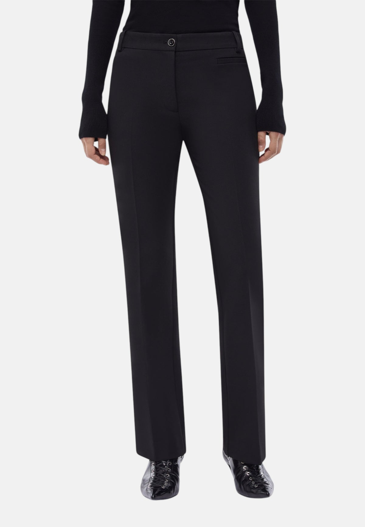Pantaloni Slim Fit Donna Pinko Vestibilit� slim, fondo leggermente svasato, piega centrale davanti e dietro, cr�pe bistretch, cintura alta effetto baschina, chiusura con zip nascosta e bottone logato Protea 107415A3DA