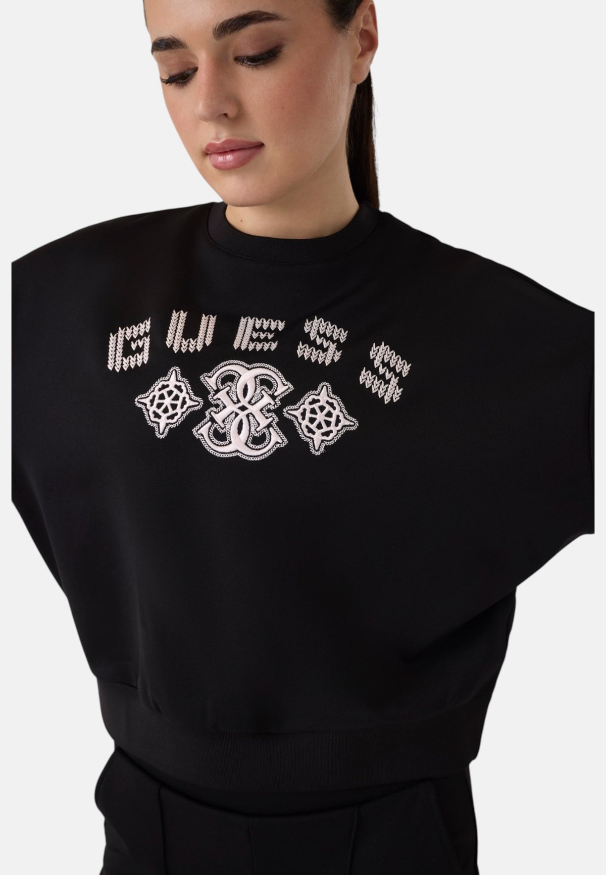 Felpa A Girocollo Donna Guess  Fabrizia V6BQ16K6350