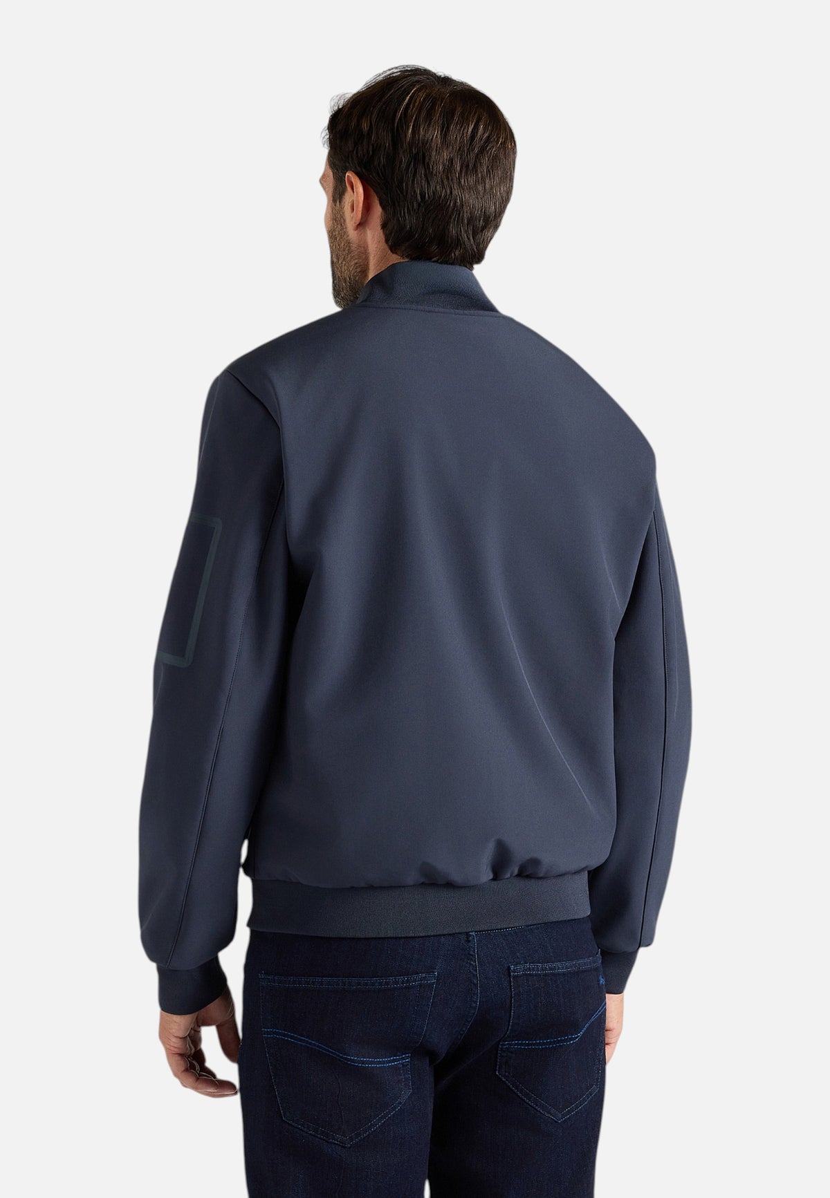 Giacca Bomber Uomo Harmont & Blaine Softshell doppio elasticizzato, Stile varsity, Fodera in poliestere, Chiusura frontale, Tasche laterali, Bordi elasticizzati, Regular Fit, Logo Harmont & Blaine  K0R3220406070