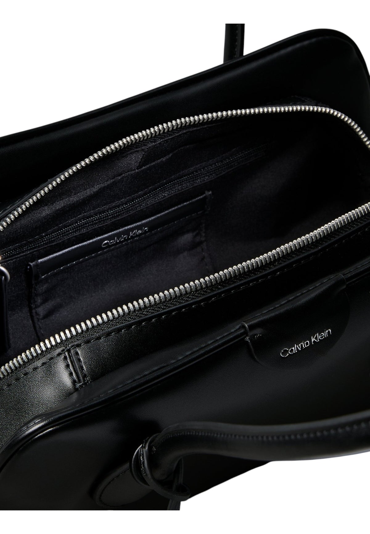 Borsa A Spalla Donna Calvin klein Ecopelle Liscia, Doppi Manici Lunghi, Chiusura Superiore Con Zip, Charm Con Emblem Logo, Logo Calvin Klein Laminato, Interno Foderato, Dimensioni 30 � 14 � 10,9 Cm Emblem Trio LV04F3369G