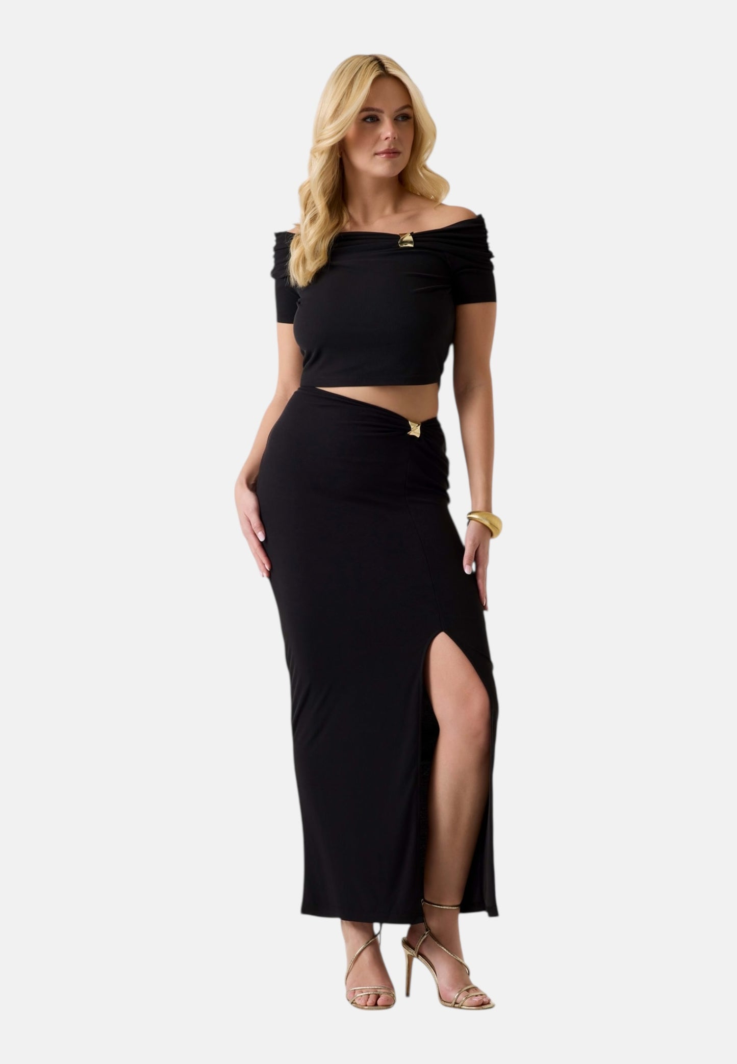 Top  Donna Guess Off Shoulder Brigitte W6GP12K2935
