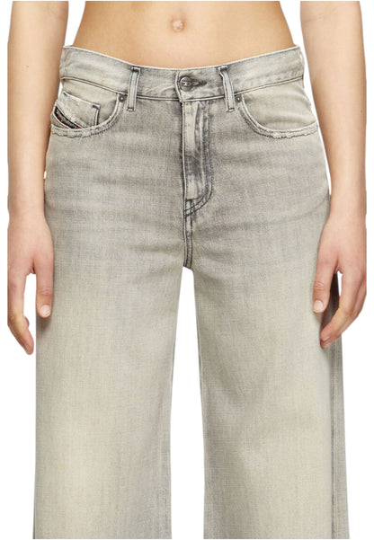 Pantaloni 5 Tasche Donna Diesel  1978 D-Akemi L.30 A03625068RU
