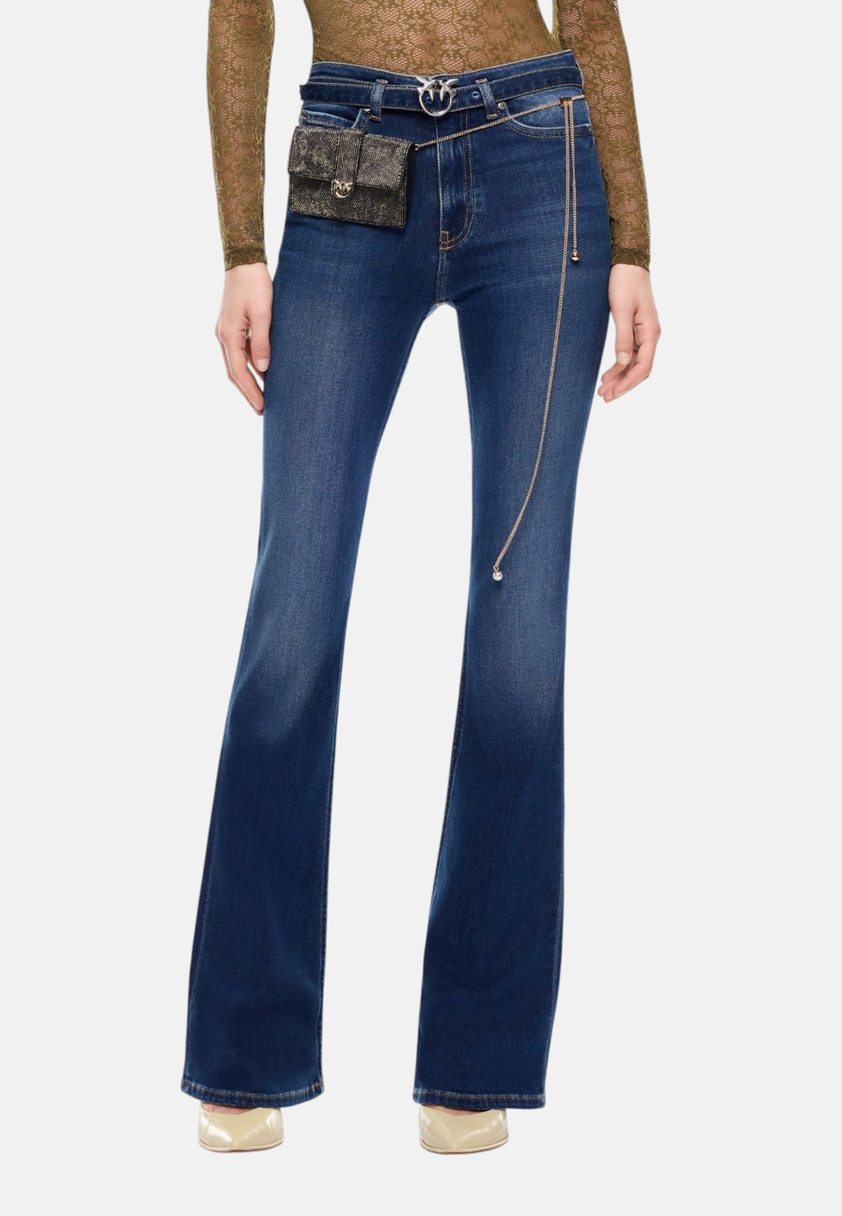 Jeans Flare Fit Donna Pinko Vestibilit� flare, gamba svasata dal ginocchio, design cinque tasche, denim stretch, cintura abbinata con fibbia Love Birds, ricamo sulla tasca posteriore Flora 100166A3FR