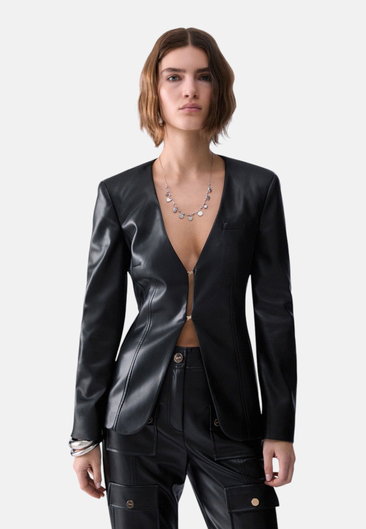 Giacca In Pelle Sintetica Donna Liu Jo Scollo A V E Chiusura A Ganci  CF6143E0624