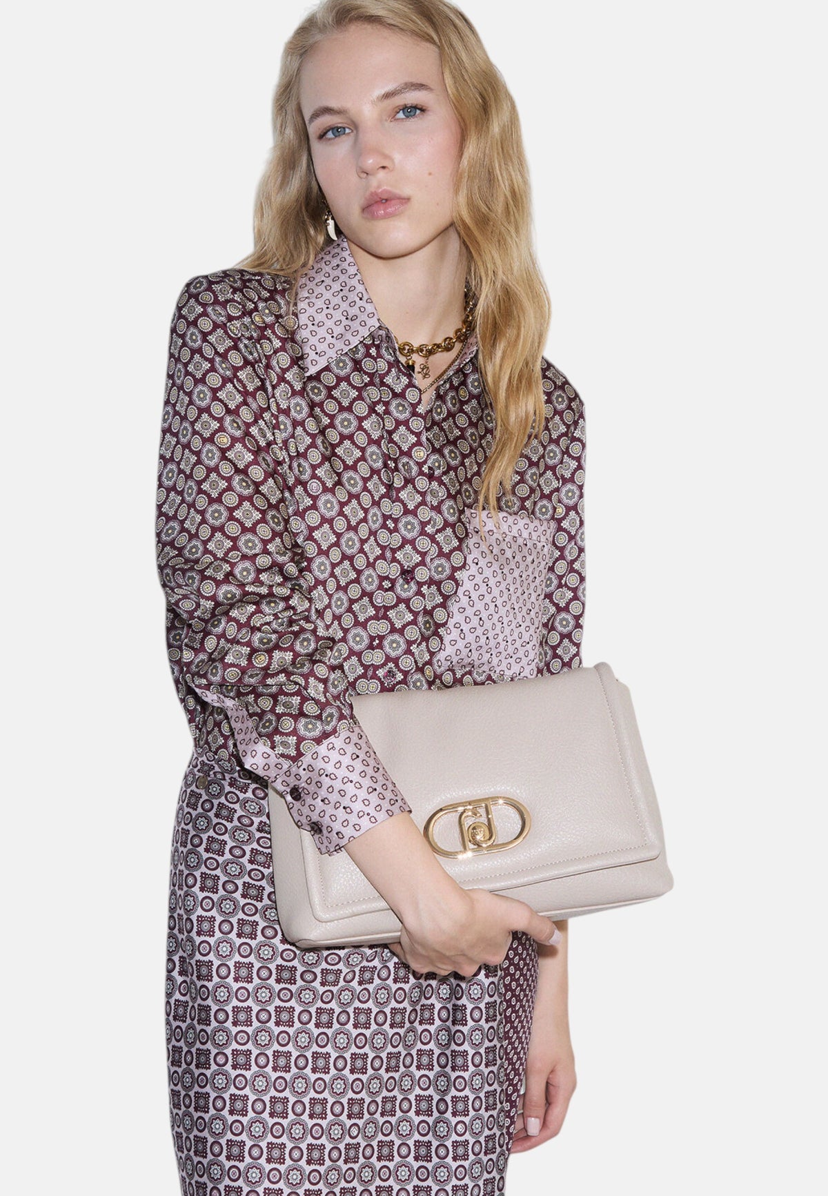 Borsa A Tracolla Donna Liu Jo Grande Con Patta  AF6147E1109
