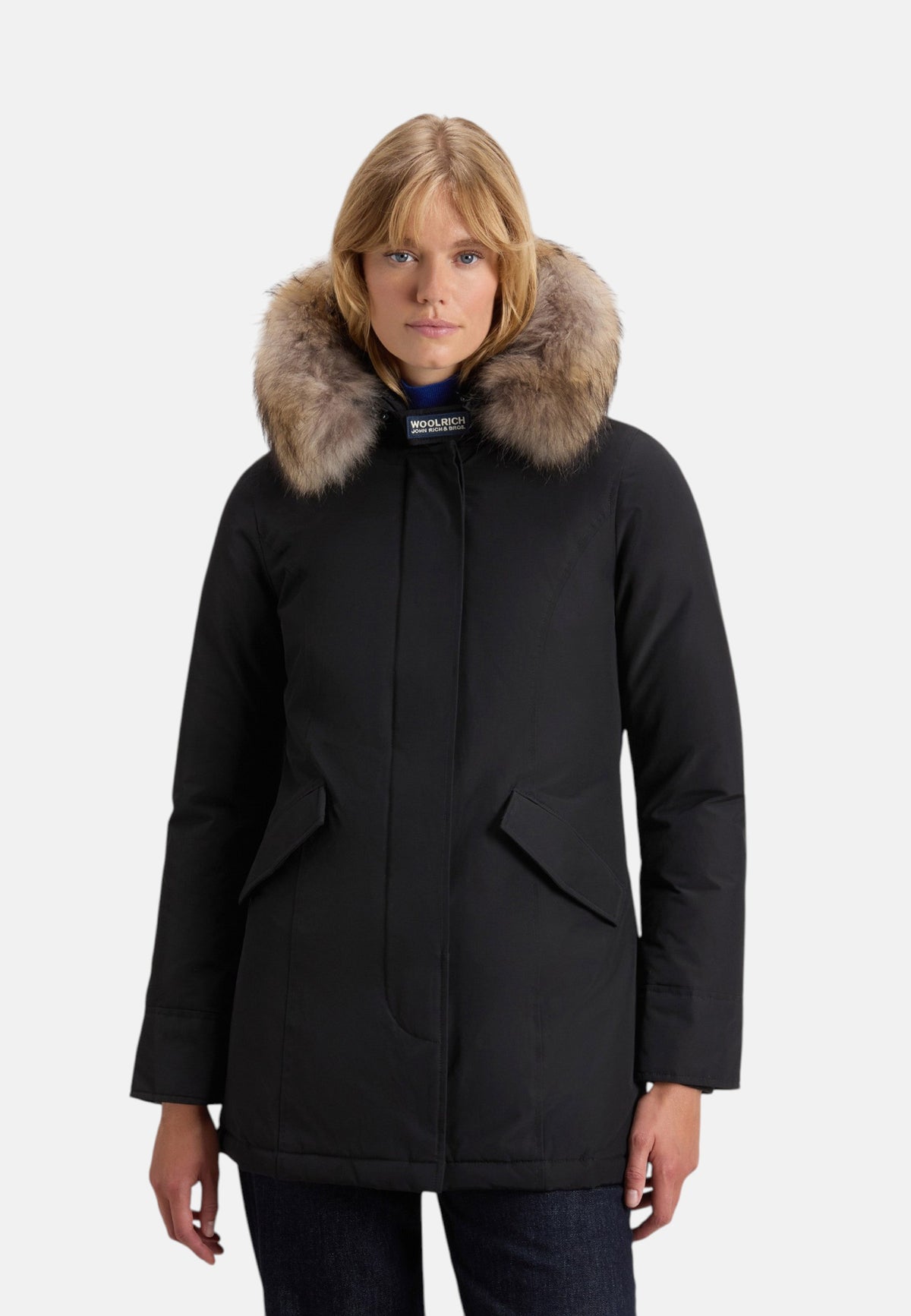 Parka Invernale Donna Woolrich Regular Fit, Imbottito In Piuma, Tessuto Idrorepellente, Resistente Al Vento, Cappuccio Con Bordo Removibile, Chiusura Con Zip E Bottoni, Tasche Con Patta, Polsini A Coste Arctic Raccoon CFWWOU0538FBUT0001