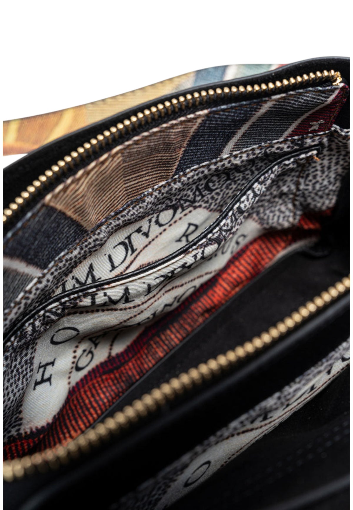 Borsa A Tracolla Donna Gattinoni Linea Hellen, Pelle con finiture in similpelle, Chiusura con patta Hellen BIGH48272WHN