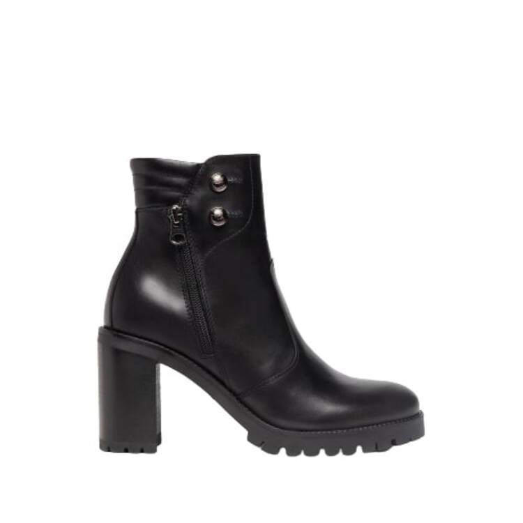 Stivaletti Tronchetti Donna Nero Giardini   I205820D