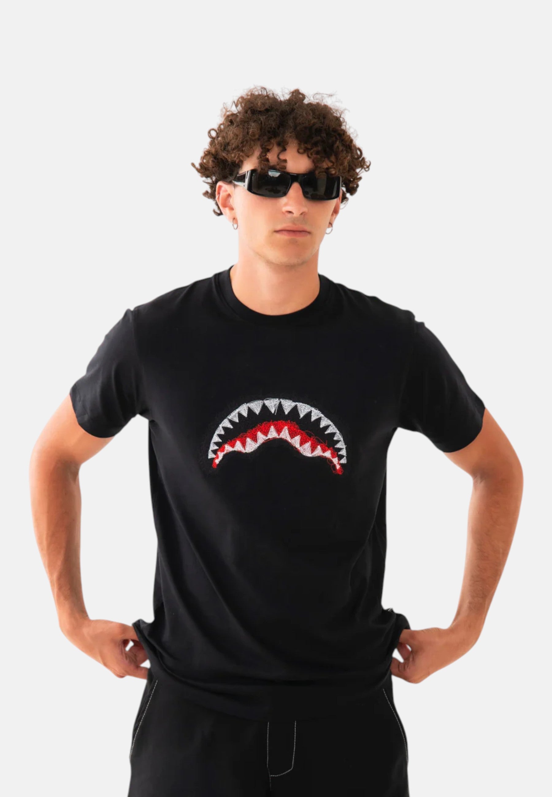T-Shirt Manica Corta Uomo Sprayground  Scribble Embroidery Shark Reg SP862