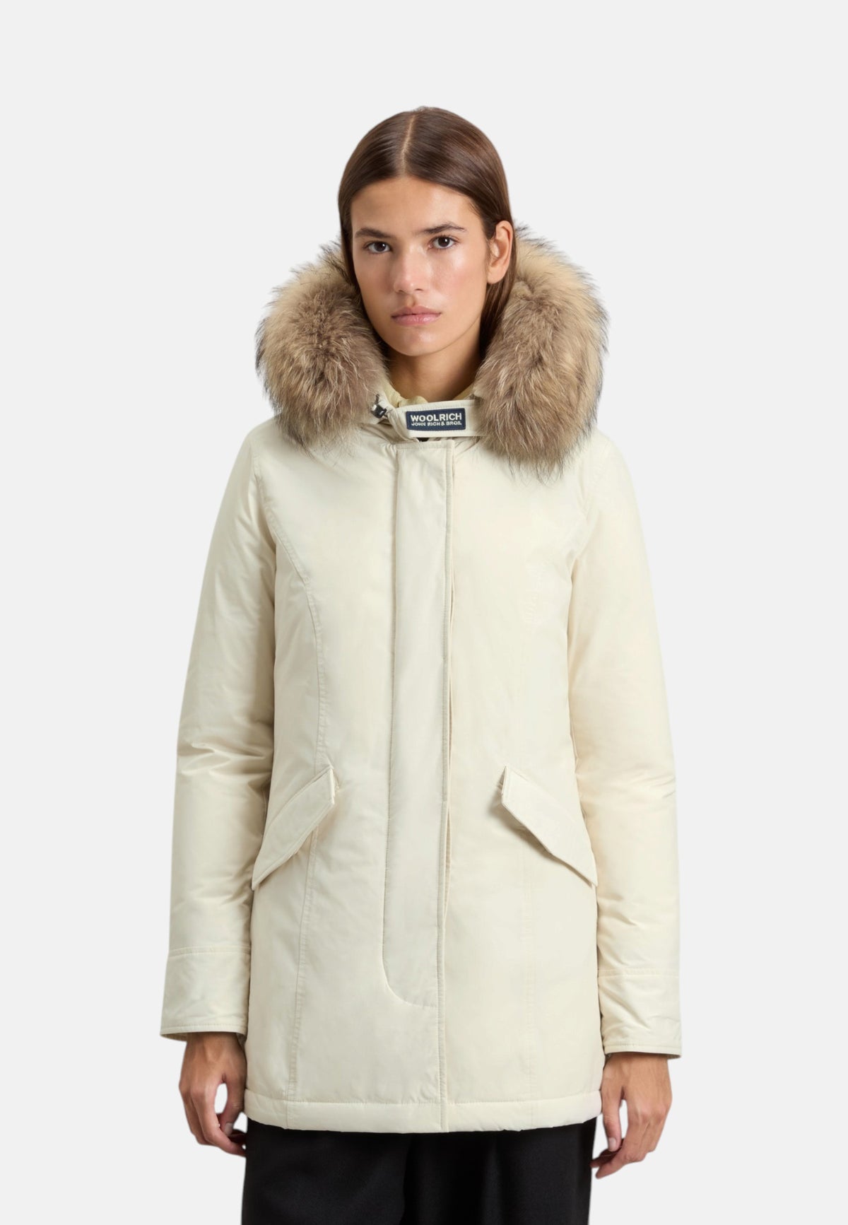 Parka Invernale Donna Woolrich Regular Fit, Imbottito In Piuma, Tessuto Urban Touch, Idrorepellente, Resistente Al Vento, Cappuccio Con Pelliccia Removibile, Lunghezza Al Ginocchio, Tasche Con Patta Luxury Arctic Raccoon CFWWOU0652FBUT3128
