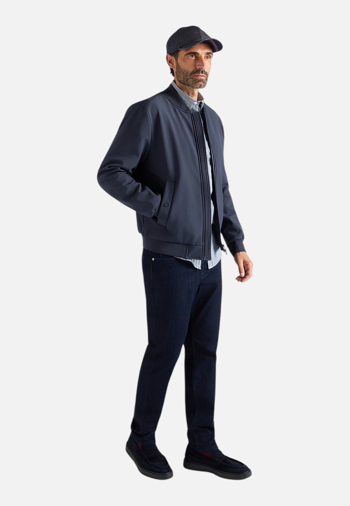 Giacca Bomber Uomo Harmont & Blaine Softshell doppio elasticizzato, Stile varsity, Fodera in poliestere, Chiusura frontale, Tasche laterali, Bordi elasticizzati, Regular Fit, Logo Harmont & Blaine  K0R3220406070