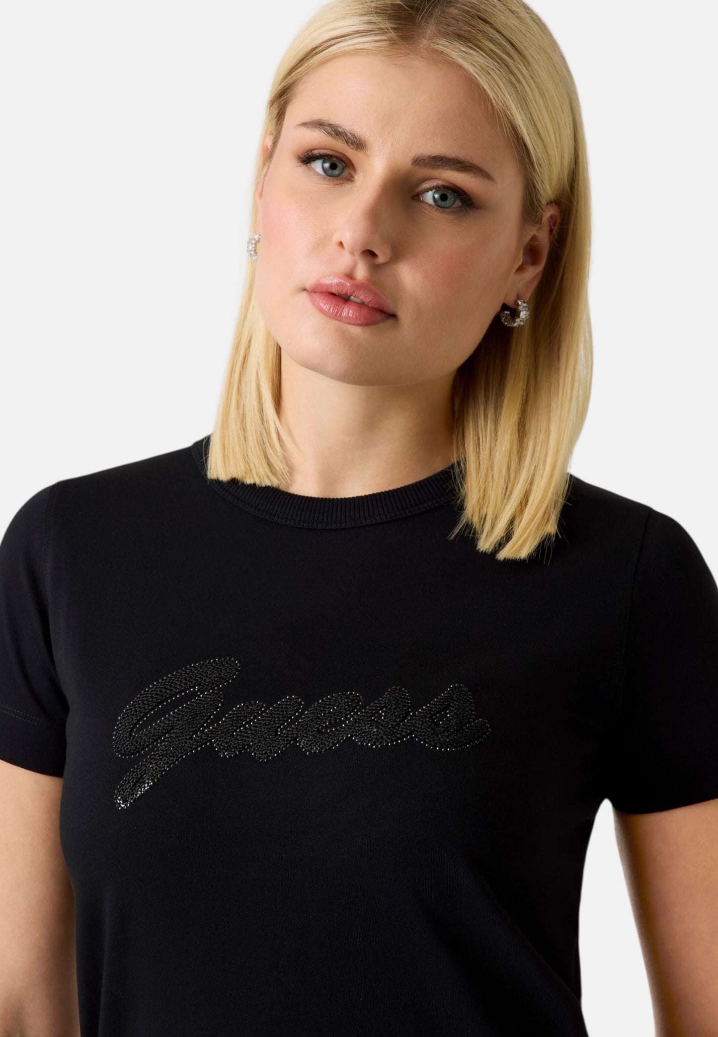 T-Shirt Manica Corta Donna Guess  3D Guess Script W6GI08K3023