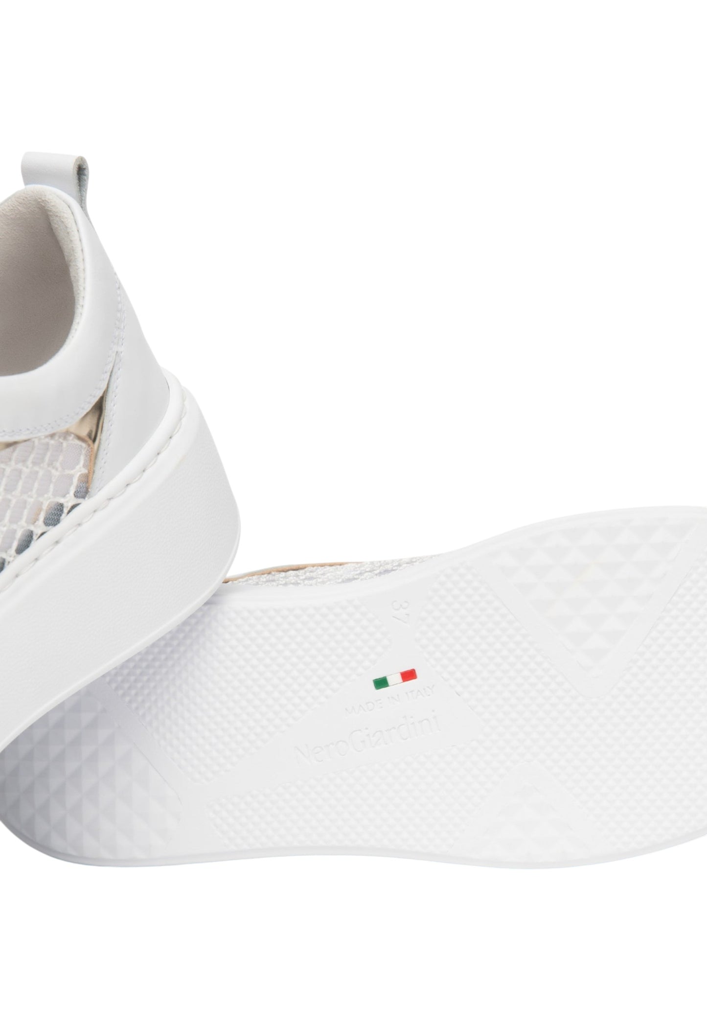 Sneakers Basse Donna Nero Giardini In Nappa Con Inserti Laterali Traforati Trasparenti  E615292D