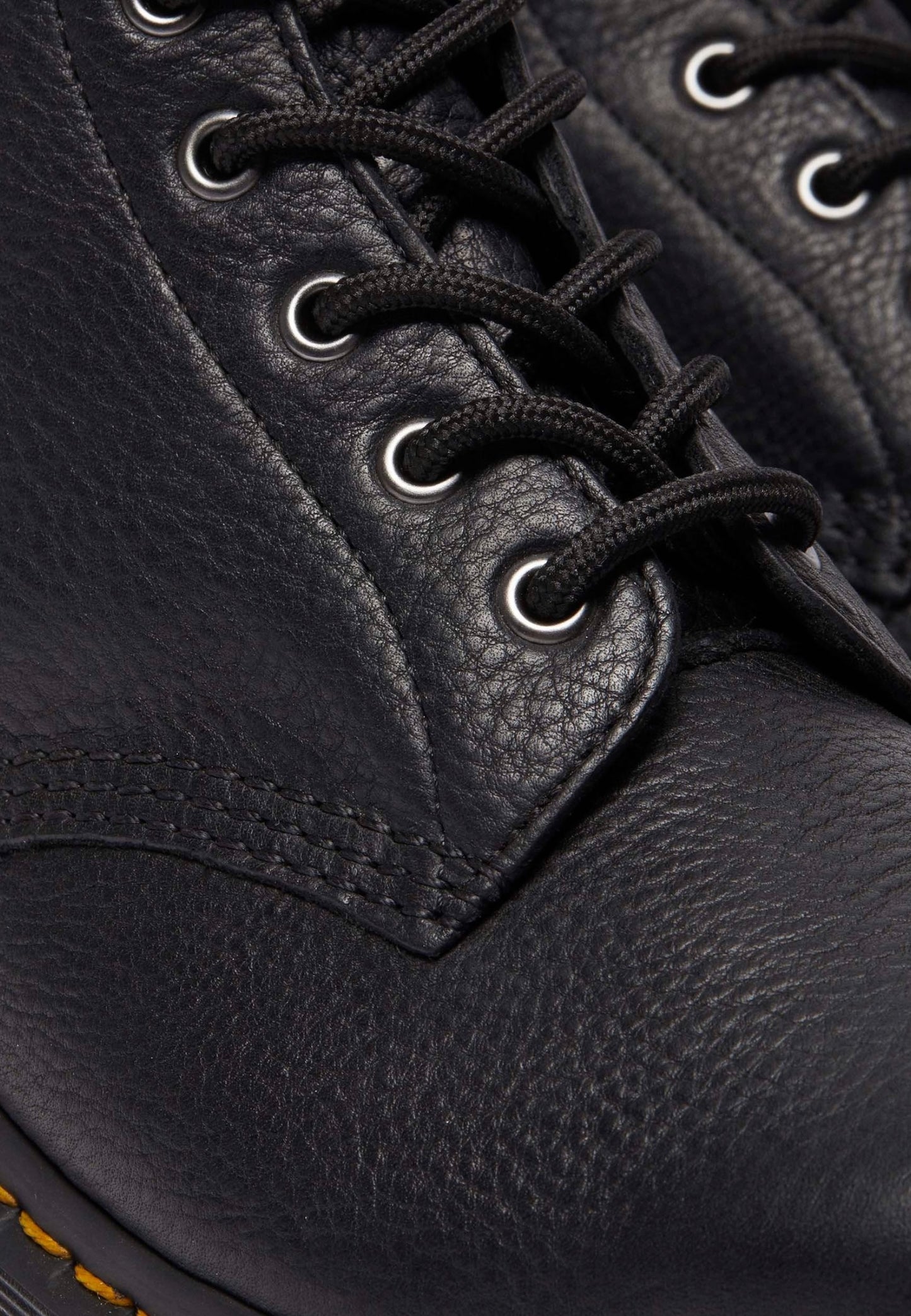Stivaletti Anfibi Uomo Dr. Martens  101 Ub Black Ambassador 32166