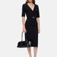 Vestito Midi Donna Pinko Lunghezza midi, silhouette a tubino, scollo a V con revers, maniche al gomito, cintura coordinata con fibbia Love Birds, spacco posteriore, chiusura con zip invisibile Arnebia 107475A3AH