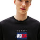 T-Shirt Manica Corta Uomo Tommy Hilfiger  Linear Flag Graphic MW0MW41338