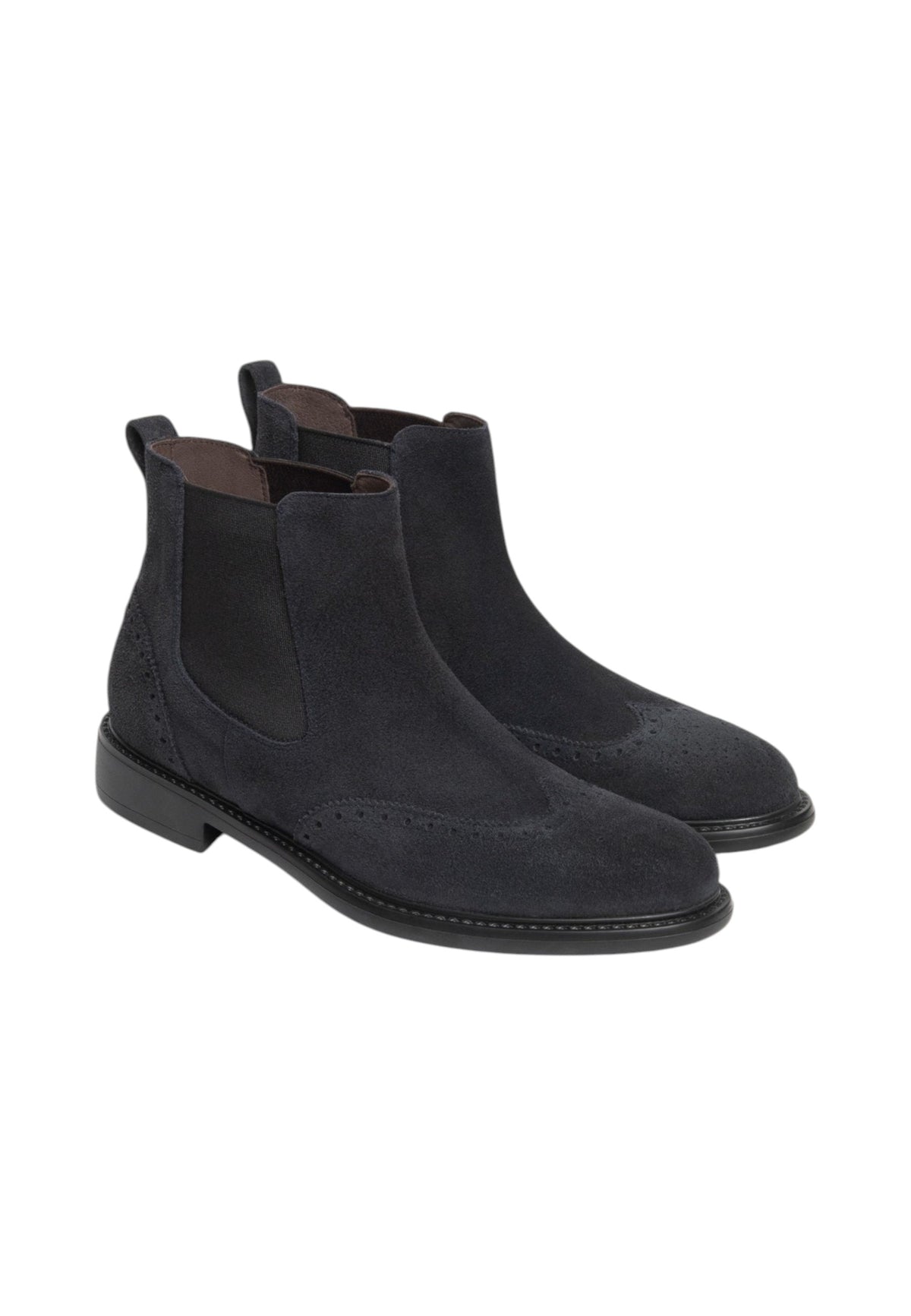 Stivaletti Chelsea Uomo Nero Giardini Tomaia in pelle, inserti elastici laterali, tirante posteriore, punta tonda, tacco basso, Made in Italy  I601242U