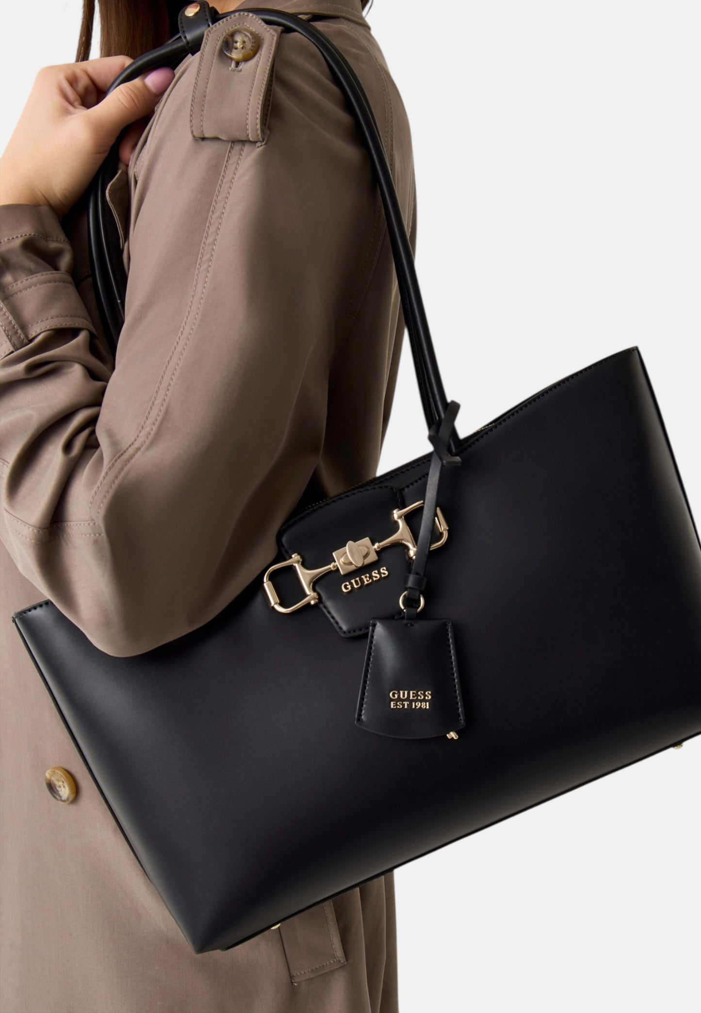 Borsa A Spalla Donna Guess Girlfriend Carryall Janie HWVG9910230