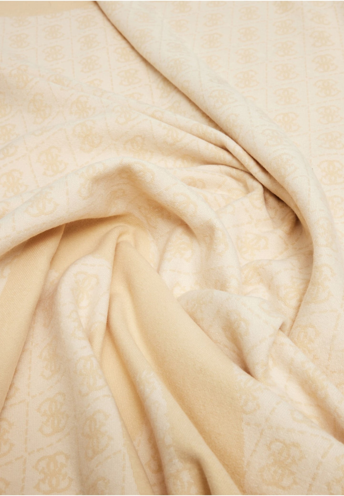 Foulard  Donna Guess 135X135 Jacquard AW5418POL03