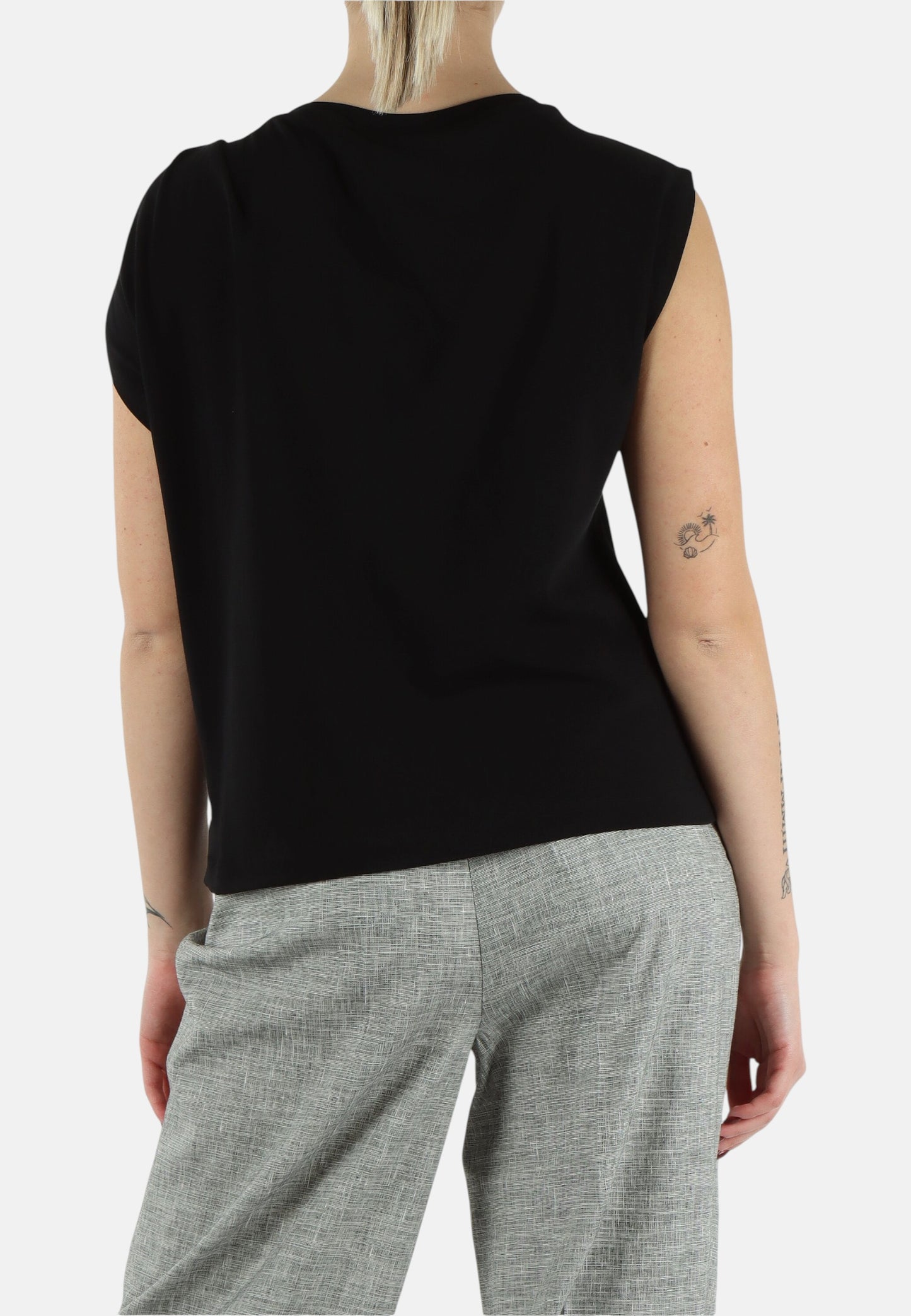 Top  Donna Pinko Con Dettaglio Dorato Melody 106478A35D