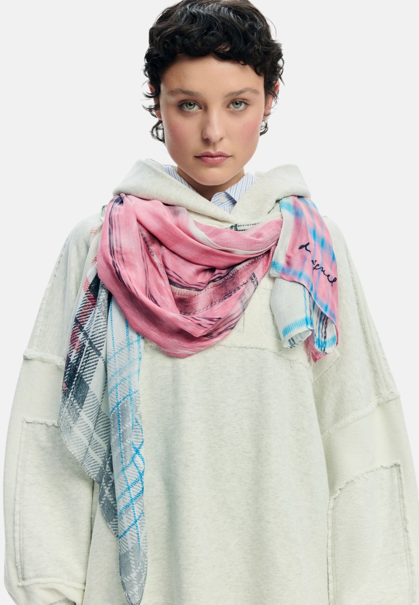 Foulard  Donna Desigual 180x80 cm Grunge 26SAWA27