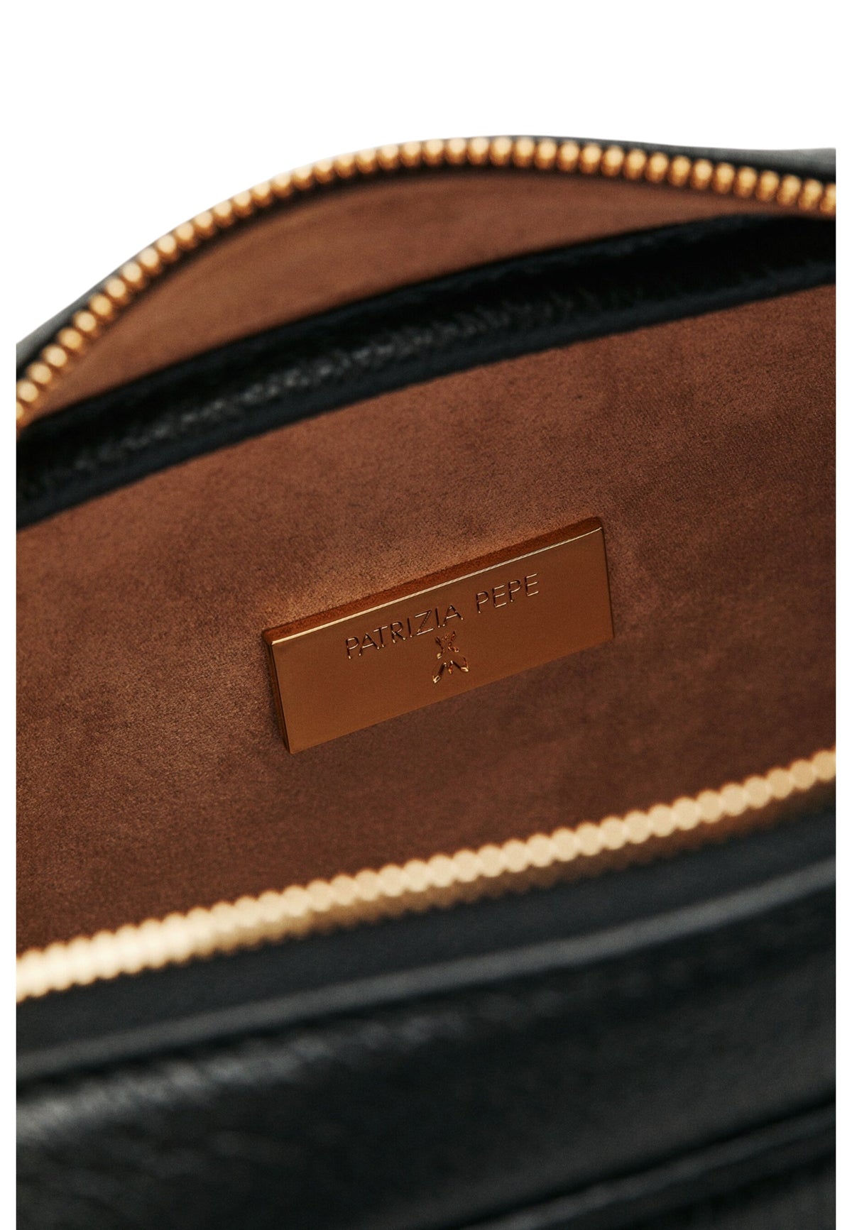 Borsa A Tracolla Donna Patrizia Pepe Camera case, Pelle di vitello martellata, Chiusura superiore con zip, Tasca frontale con chiusura magnetica, Tasca interna aperta, Incisione Fly, Galvanica Dark Gold  8B0241L001