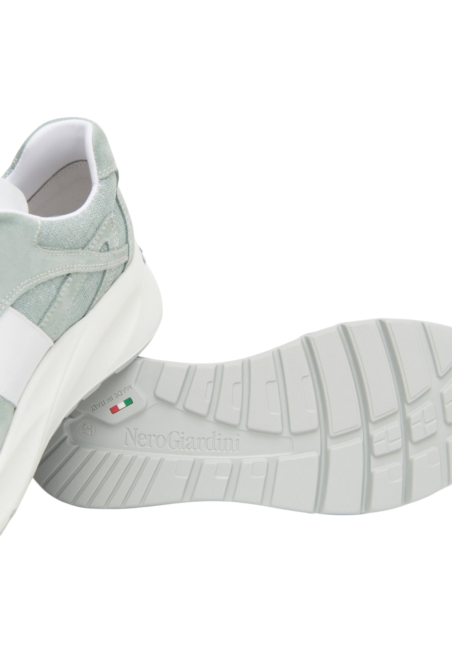 Sneakers Basse Donna Nero Giardini In Pelle Scamosciata Con Inserti In Tessuto Tecnico E Logo Laterale  E615182D