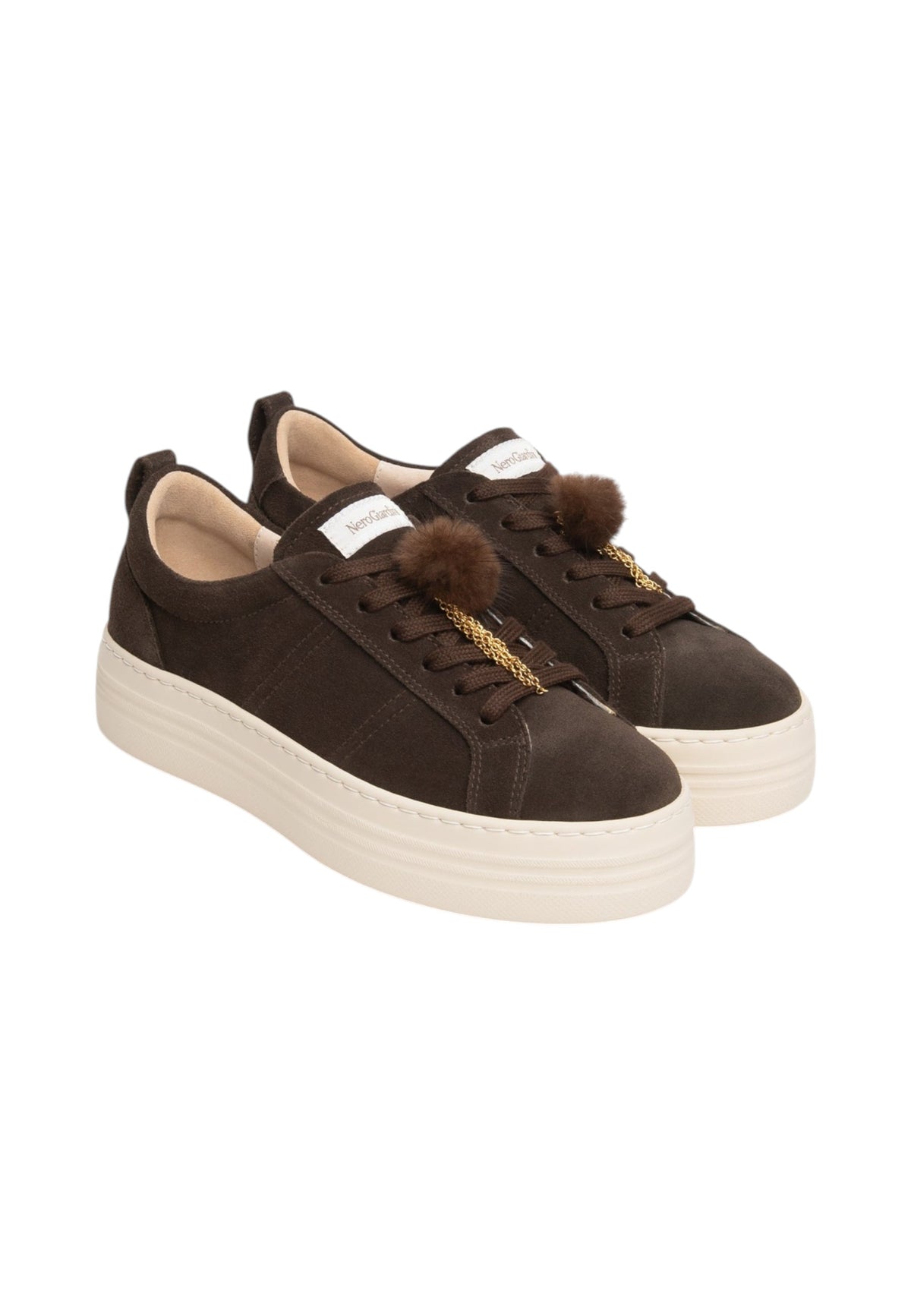 Sneakers Basse Donna Nero Giardini Tomaia in pelle scamosciata, chiusura con lacci, pompon decorativo, suola platform oversize, Made in Italy  I617441D